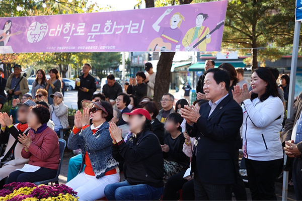 남양주시, 진접읍 주민자치회 가을‘진접역 N-대학로 문화거리 축제’성황리에 펼쳐