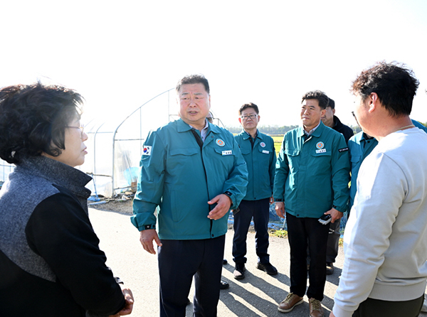 김경일 파주시장, 대남확성기 소음 피해 대성동 마을 방문