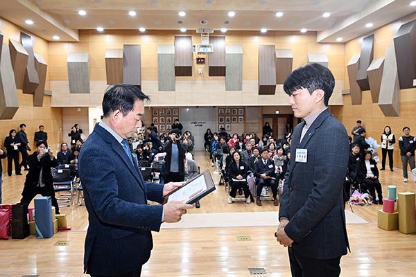 의정부시의회, 김연균 의장 2024년 지역사회보장협의체 활동 보고회 참석