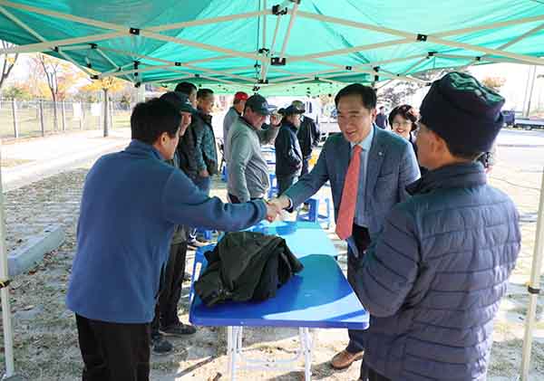 정장선 평택시장, 공공비축미 매입 현장 찾아