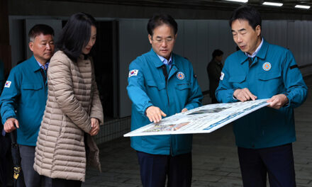 이동환 고양특례시장, 새봄맞이 도로 시설물 로드 체킹 실시