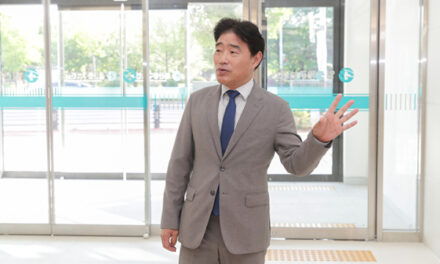 김운남 고양특례시의회 의장, 일산동구보건소 신축 청사 방문