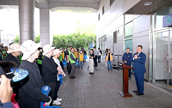 파주시, 금촌역 일대 국토대청소 실시