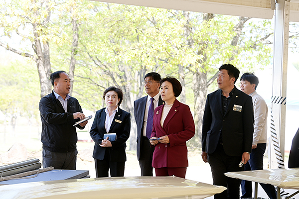 연천군의회, 2025년 제32회 연천 구석기축제 준비상태 현장 점검 실시