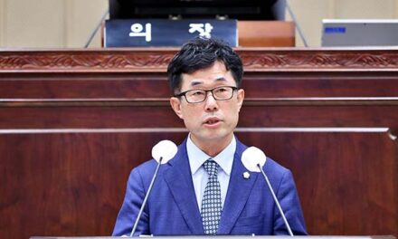 의왕시의회, 김태흥 부의장 대표발의, 불법 여론조작 사건 후속조치 및 시장 공개사과 촉구 건의안 가결