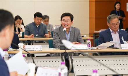 용인특례시, ‘2025년 제2회 반도체산업 경쟁력강화위원회’ 회의 개최