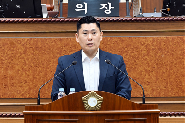 의정부시의회, “의정부시 김지호 의원 경기북부 최초  의정부시 연고  K-1 프로축구단 설립 필요해” `지역 경제 활성화 마중물`