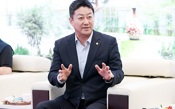 김진경 의장, ‘예담채’ 첫 공식 행사로 의회 청소원 정담회 개최