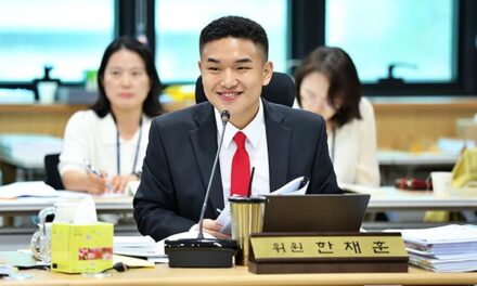 의왕시의회, 한채훈 의원 왕송호수에 조성 배경 표지판 설치 필요성 강조