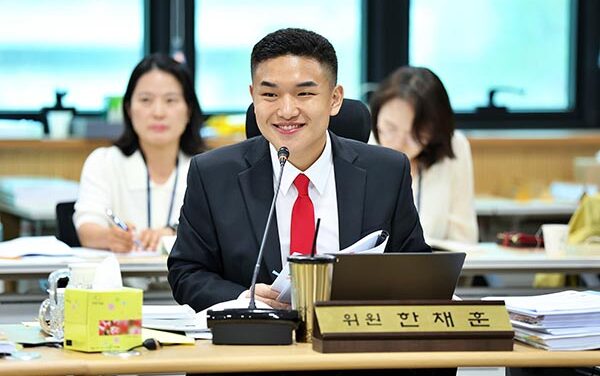 의왕시의회, 한채훈 의원 왕송호수에 조성 배경 표지판 설치 필요성 강조