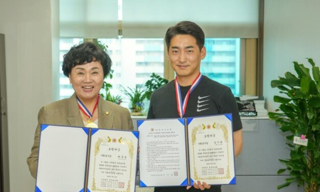 노원구의회 배준경·김기범 의원, ‘한국효도회 사회봉사상’수상