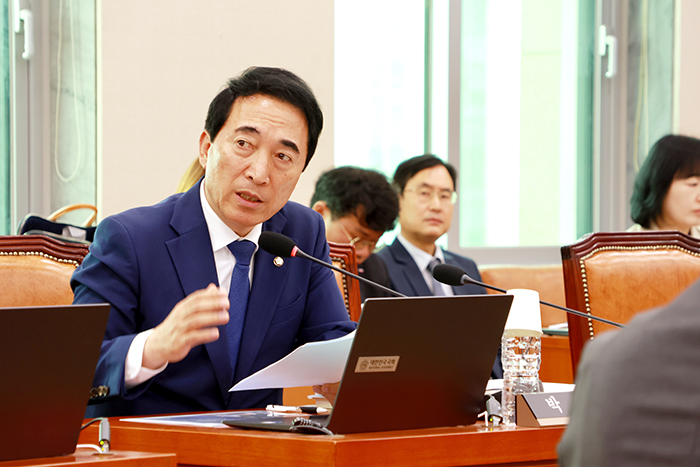 박수현 국회의원, ‘지역신문 발전기금 복원, 사무국 신설’ 촉구