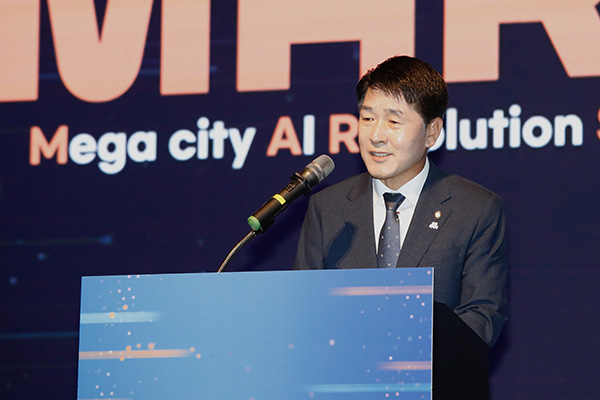 화성특례시의회, ‘MARS 2025’ 개막식 참석