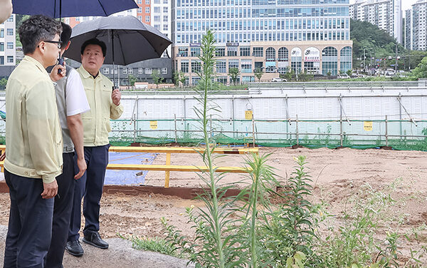 임병택 시흥시장, 호우 속 월곶판교 복선전철 3공구 현장 긴급 안전 점검
