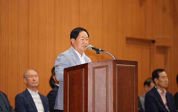 주광덕 남양주시장, ‘2025 경기도 체육회장배 생활체육 배구대회’격려 방문