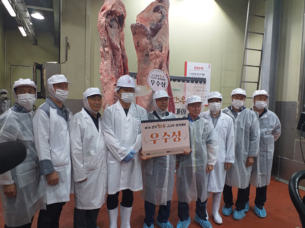 이천시, 김용주 농가 경기 한우 고급육 평가대회 우수상 종합 2등 수상