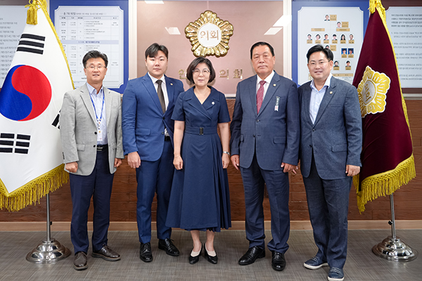 안성시의회, 안성시와 9월 정례 간담회 개최