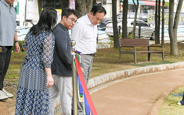오산시, 생활 속 맨발길 조성 확대 시민 건강 걷기환경 강화