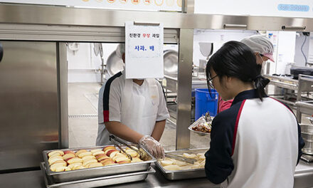 성남시,초·중·고교 전면 ‘친환경 과일 학교급식 지원사업’ 본격 시행