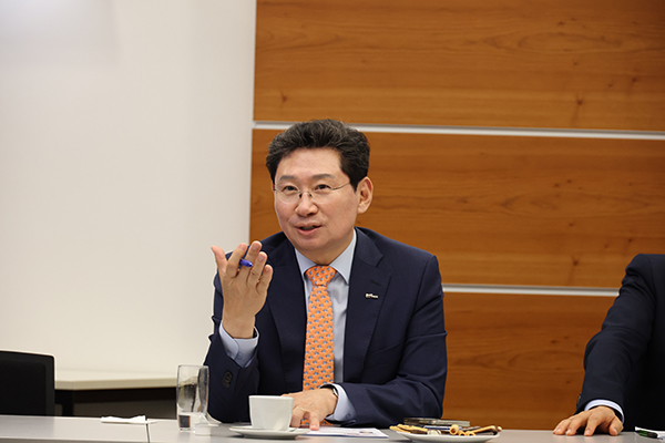 이상일 용인특례시장, 베를린서 독일 주요도시와의 교류협력 방안 모색