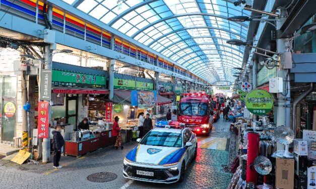 노원소방서, 상계중앙시장서 ‘소방차 길 터주기’캠페인·훈련