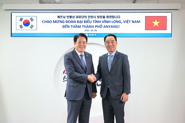 최대호 안양시장, 루꽝응어이 베트남 빈롱성 인민위원회 위원장 접견