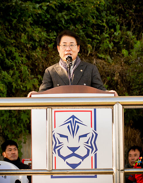 남양주시의회, 화도 수동축구협회장기 축구대회 참석