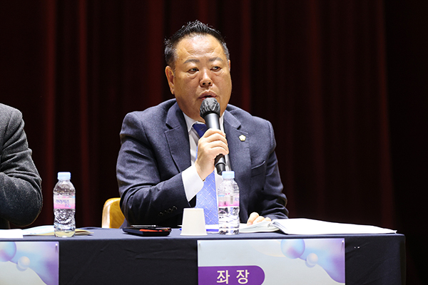 시흥시의회, 정왕동 노후계획도시 발전 방향 정책토론회 개최