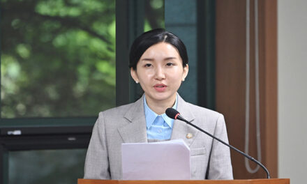 파주시의회 파주시 사회복지사 처우 현실화 나선다 이정은 의원 개정조례 발의