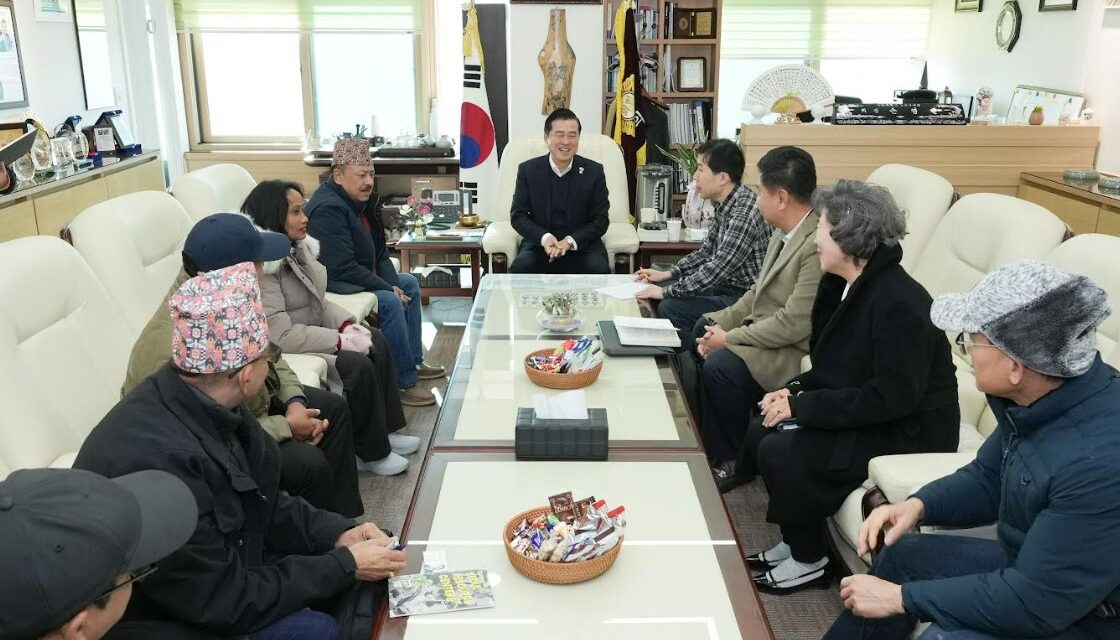 손영준 노원구의장, 친환경정책 배우러 온 네팔 시장단 맞아