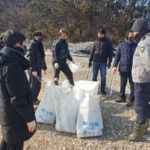 화성특례시, 국화도 민관 합동 해양방제 활동 실시