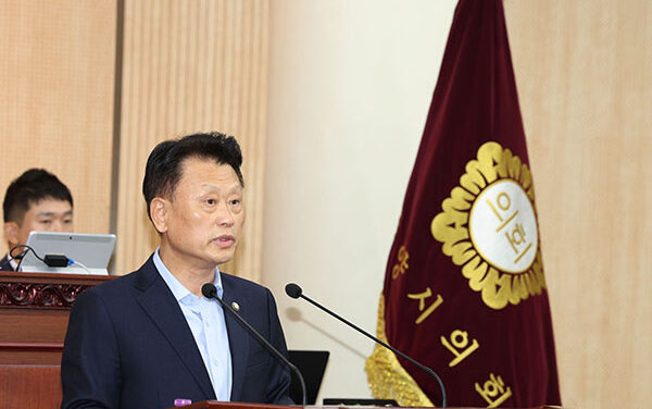 고양특례시의회, 김학영 의원 “이동환 시장의 1호 공약 경제자유구역은 ‘거짓의 정치학’ 정책 실패 사과하라