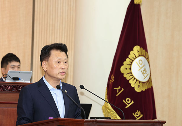 고양특례시의회, 김학영 의원 “이동환 시장의 1호 공약 경제자유구역은 ‘거짓의 정치학’ 정책 실패 사과하라