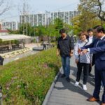 손영준 노원구의장, 보행 약자 눈높이서 철쭉제 점검 불편 최소화