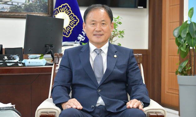 인터뷰 – 제9대 동두천시의회 김승호 의장