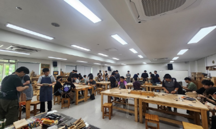의왕시, 세대공감 목공체험 프로그램 운영