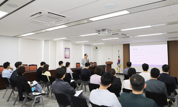 서울 금천구의회, 2026년 지방의회 개원 대비 직원 역량강화 교육 실시