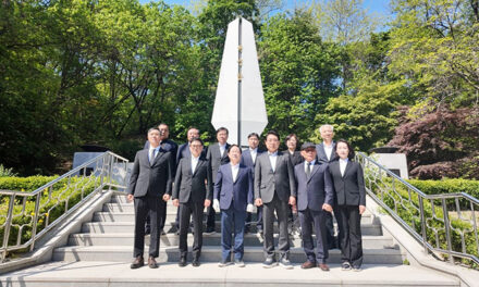 주광덕 남양주시장 예비후보, 첫 행보로 다산 묘소·현충탑 참배