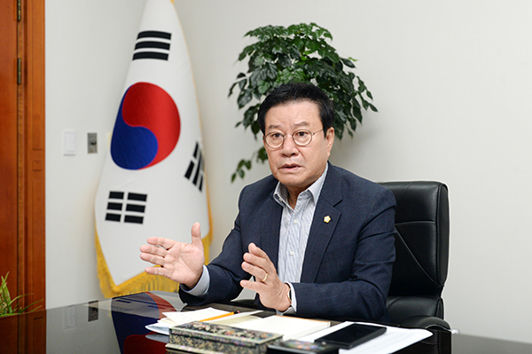 이상복 오산시의회 의장, 퇴임 소회 밝혀 “시민과 함께한 8년, 큰 영광”