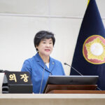 용인특례시의회, 현충탑 참배로 제10대 의정활동 시작 개원식 열고 새출발