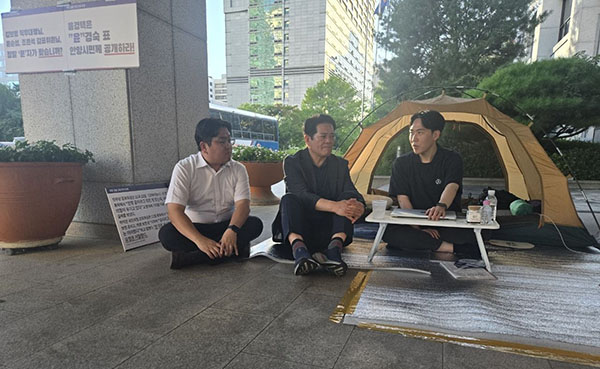 최대호 안양시장, 단식 중인 곽동윤 시 의원 방문 “의회 조속히 정상화돼야”