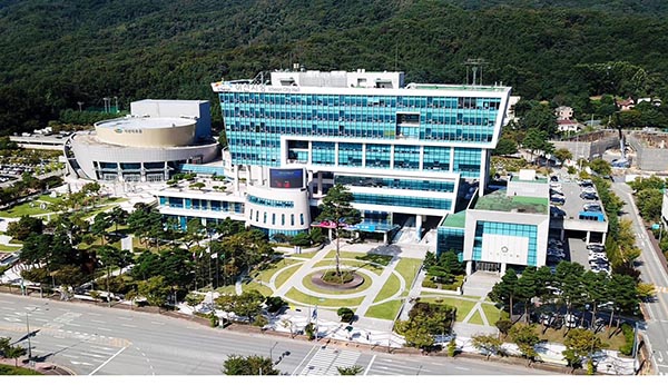 이천시, 부발역·신둔도예촌역 스마트쉘터 운영 개시