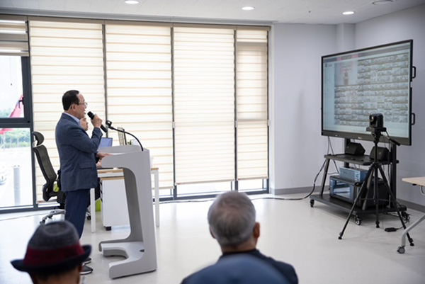 김덕현 연천군수, 스마트 경로당 화상시스템을 통해 ‘민선 9기’ 제40대 취임 인사 전해