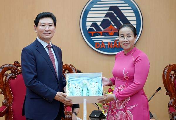 이상일 용인특례시장, 다낭시 고위급 관계자들과 양자회담
