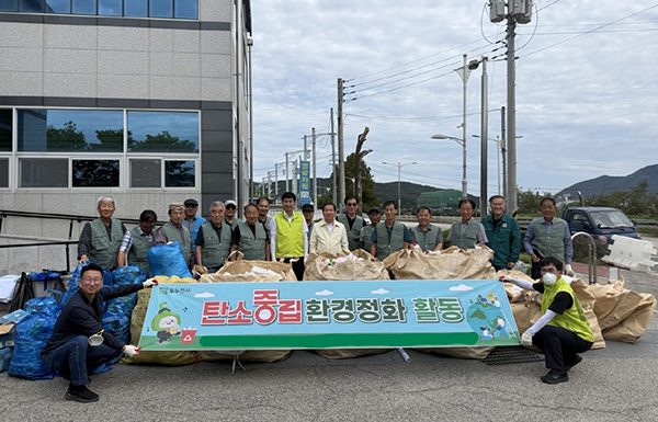 동두천시, 농촌지도자 동두천시연합회 농약 빈병 수거로 깨끗한 농촌환경 조성