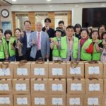 송천교회·북부복지관, 어르신 가정방문 선물나눔