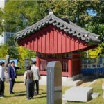 노원구의회 손영준 의장, 노원 첫 한글예술제 앞두고 ‘이윤탁 한글영비’ 확인