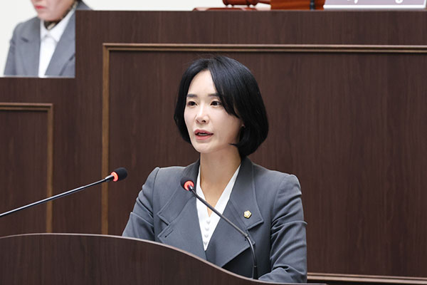 광주시의회, 최서윤 부의장 “경안천엔 시멘트 폐수, 시민의 날엔 시민이 없었다” 광주시 행정 강력 질타